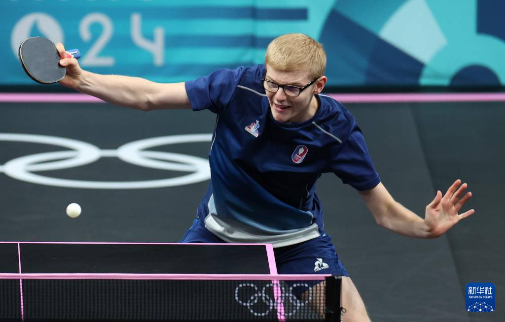 的跨越与新 的跨越与新