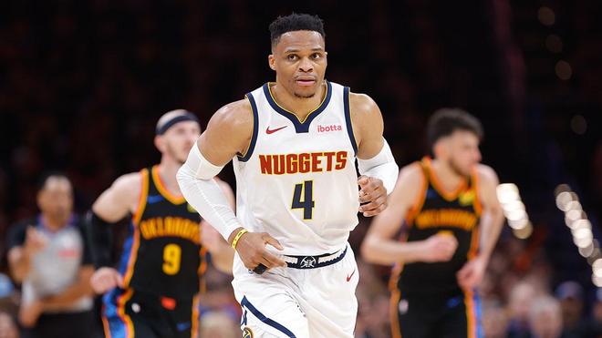 转向防守反 转向防守反